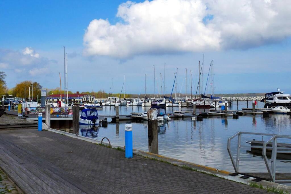 Wohnen Im Hafen Von Barth Mit Gemuetlicher Terrasse Ngoại thất bức ảnh